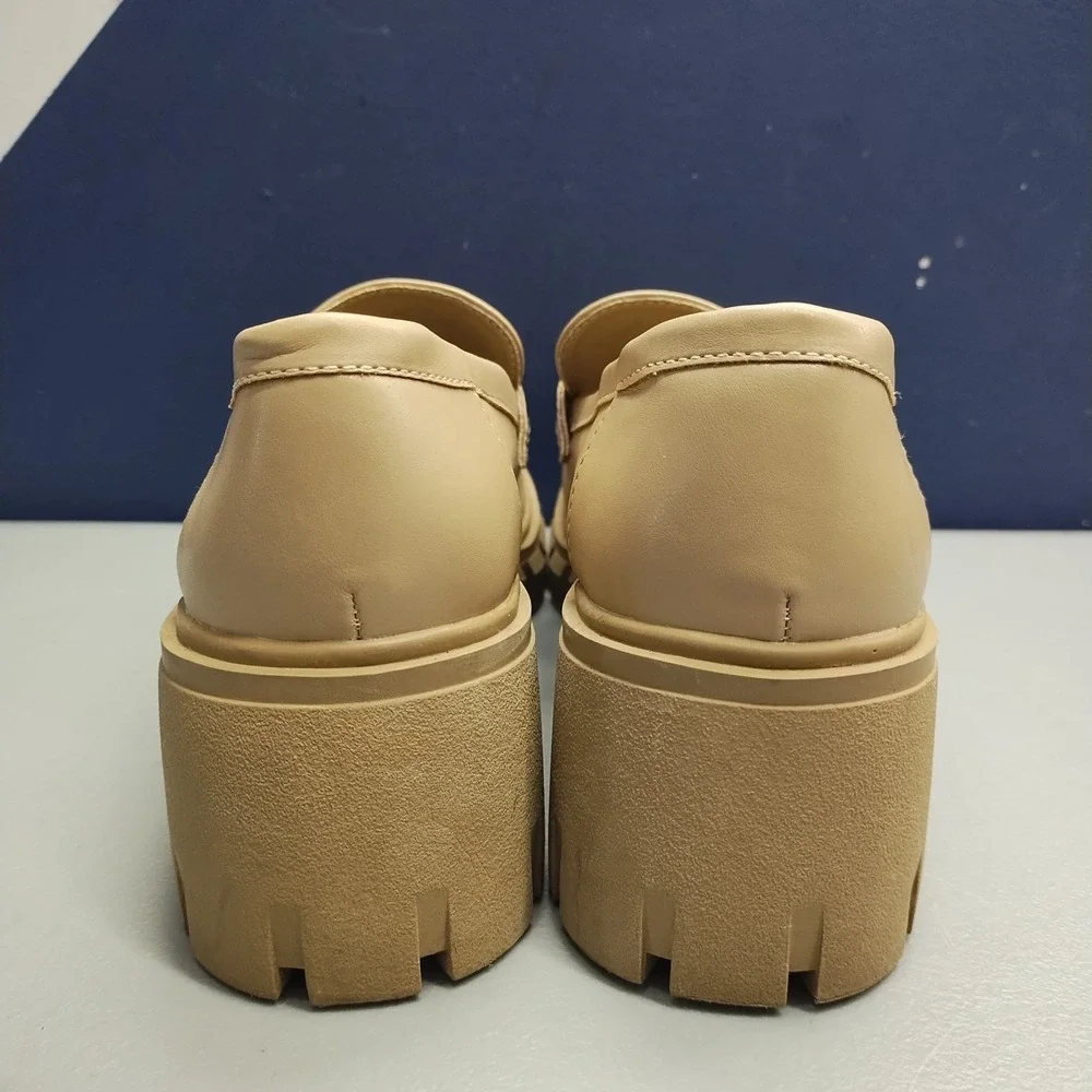 Cushionaire Pierce Platform Lug Loafers Womens 7W Tan Synthetic Memory‎ Foam EUC